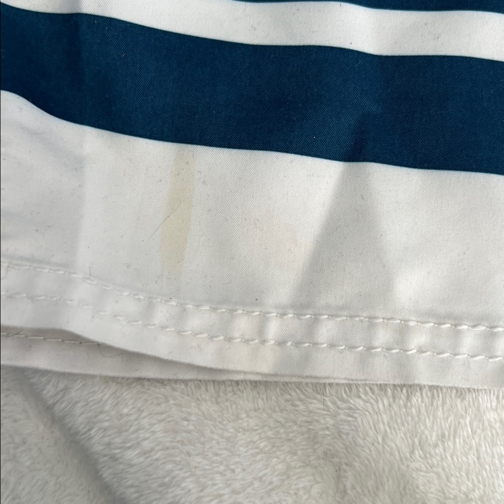 Billabong Men's Floral Swim Shorts - Blue and White - 34 - Picture 8 of 9
